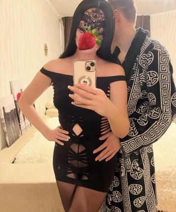 Аппетитная леди с неотразимой внешностью ждет тебя для ярких встреч и страстных приключений. Готова подарить море удовольствия и наслаждения. Позволь себе немного беззаботности и релакса. 3934, 33 года